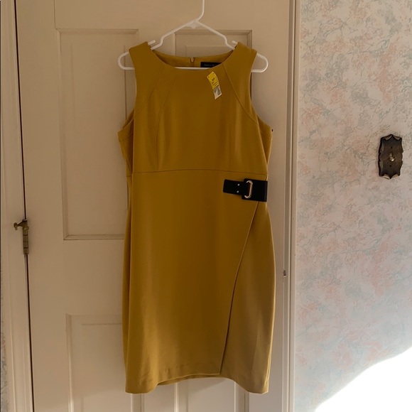 Ivanka Trump Dresses & Skirts - Ivanka Trump Dress size 16 yellow